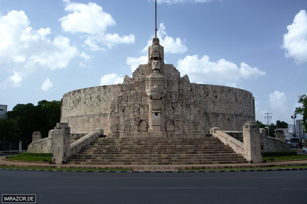 Mérida - Monumento a la Patria