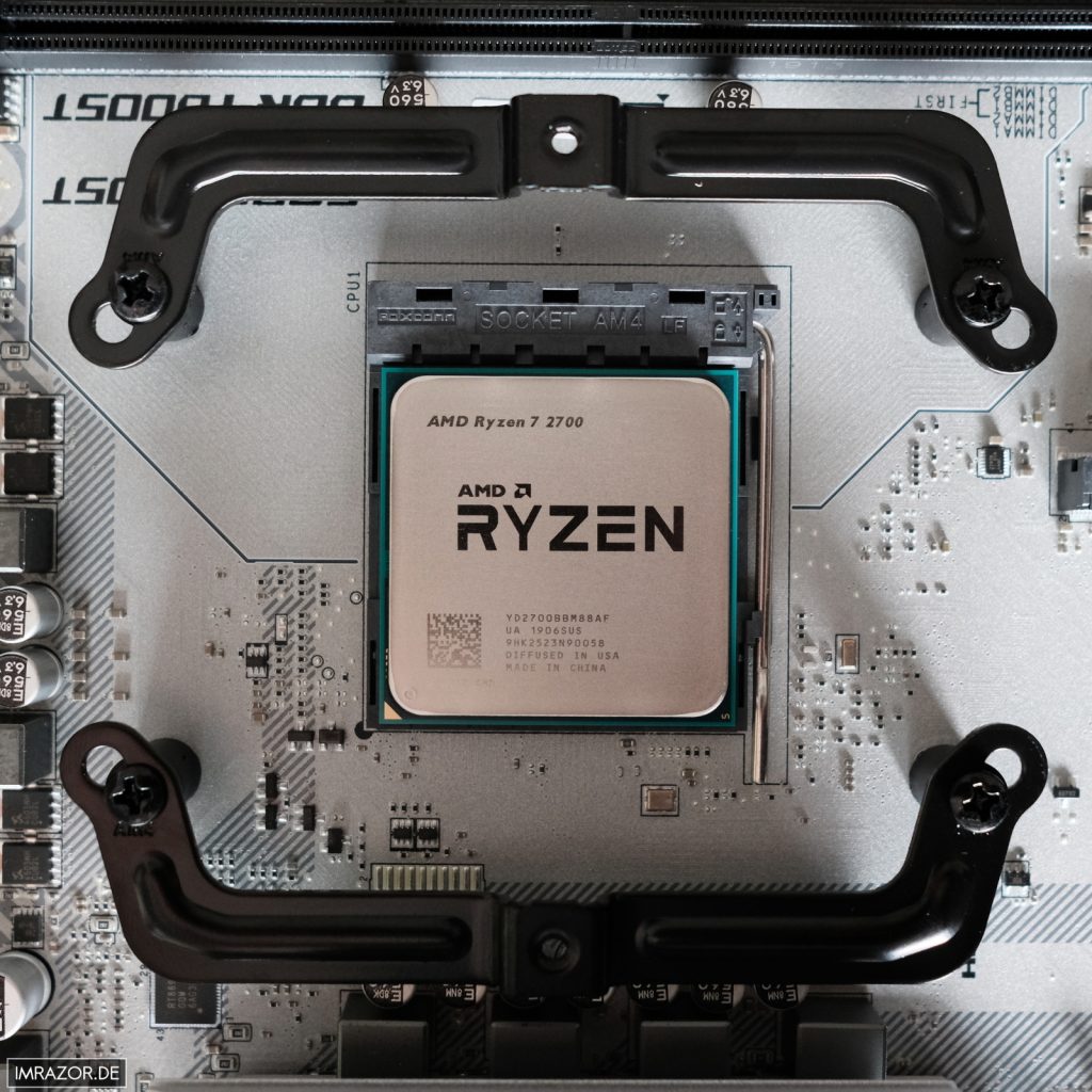 Ryzen 7 2700 im Sockel