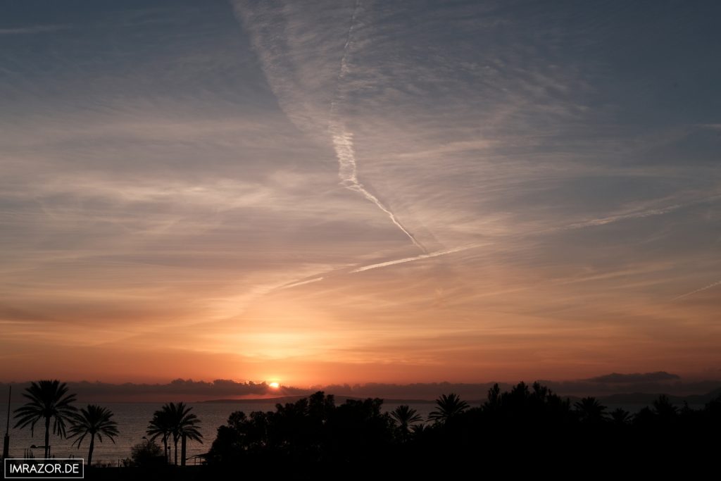 Sonnenuntergang vom Hotelbalkon aus gesehen